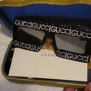 Gucci | Accessories | Gucci Sunglasses Fancier | Poshmark display picture 2